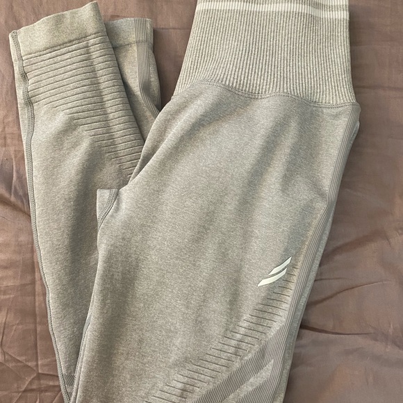 Do You Even Scrunch Seamless Leggings - Picture 5 of 6